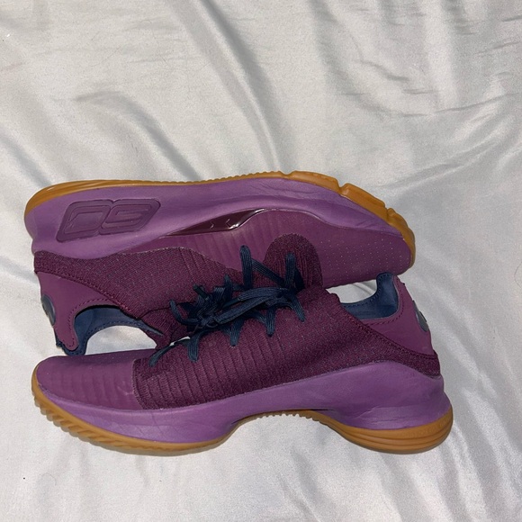 Purple Curry’s Under Armor size 9 - Picture 1 of 5